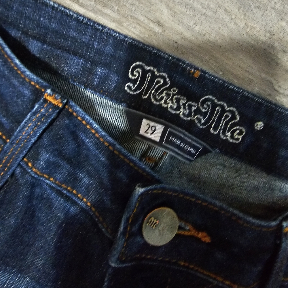 Miss Me Dark Wash Skinny Jeans with Fading - Picture 2 of 4